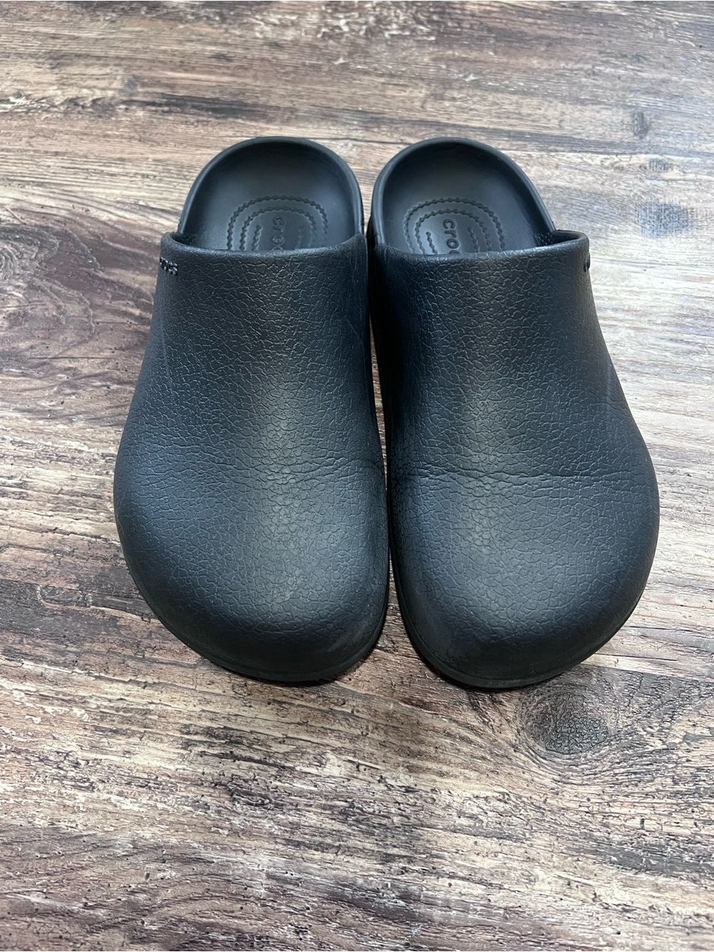 Crocs Bistro Black Slip Resistant Work Clogs Women’s 8 Men’s 6 Nursing Kitchen - Picture 2 of 8